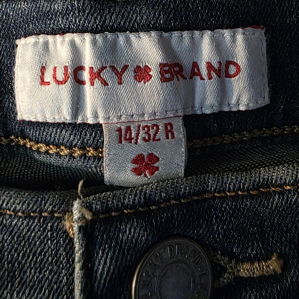 Lucky Brand - Flare Jeans - Picture 2 of 4